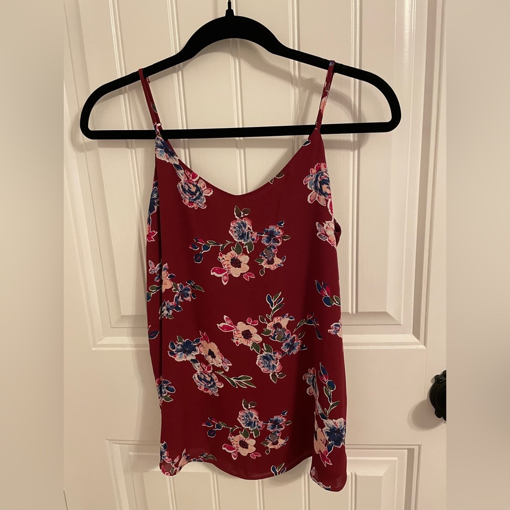 Kohl’s Pink Republic Maroon Floral Tank Size Small
